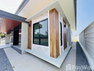 For sale 3 bedrooms house in Mueang Sakon Nakhon, Sakon Nakhon