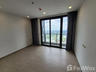 Condo en venta de 2 habitaciones en Huai Khwang, Bangkok