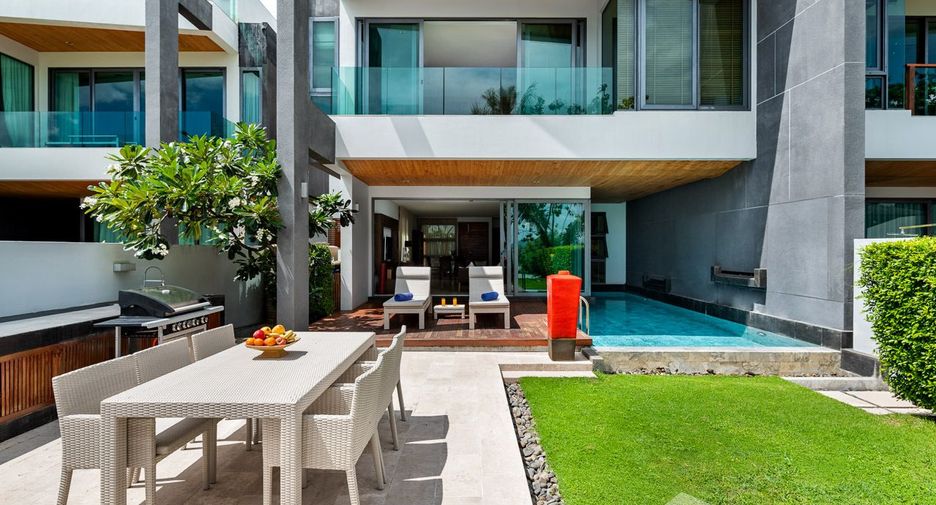 For rent 3 bedrooms villa in Mueang Phuket, Phuket