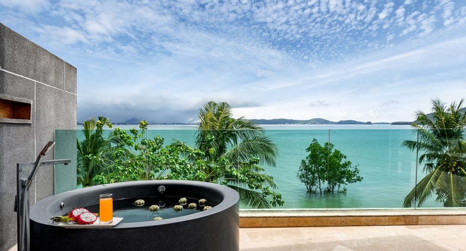 For rent 3 bedrooms villa in Mueang Phuket, Phuket