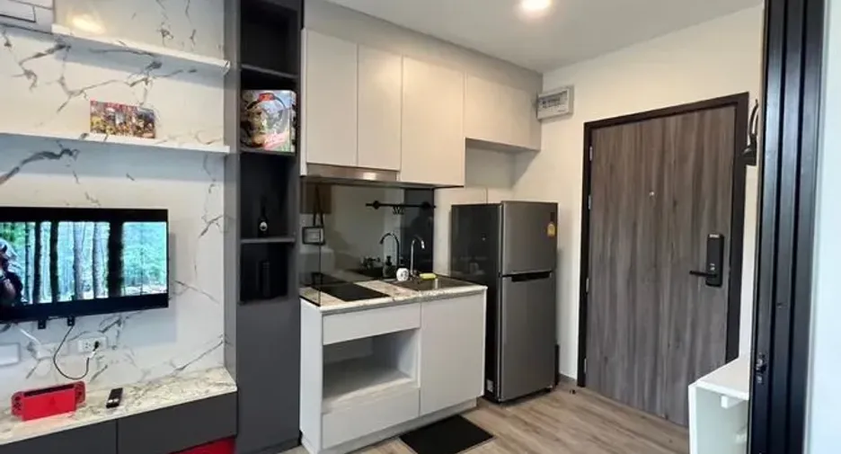 For sale 1 bed condo in Chom Thong, Bangkok