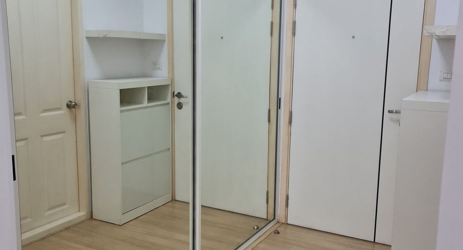 For sale studio condo in Suan Luang, Bangkok