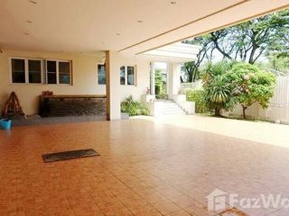 For sale 5 bedrooms house in Wang Thonglang, Bangkok