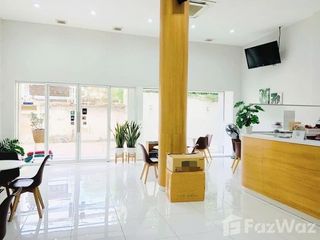For rent and for sale retail Space in Khlong Toei, Bangkok