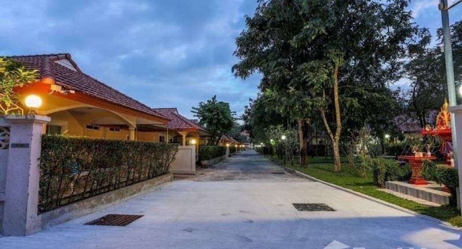 For sale 36 bedrooms villa in Mueang Phuket, Phuket
