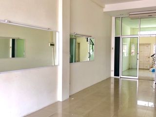 For sale and for rent office in Bang Phli, Samut Prakan
