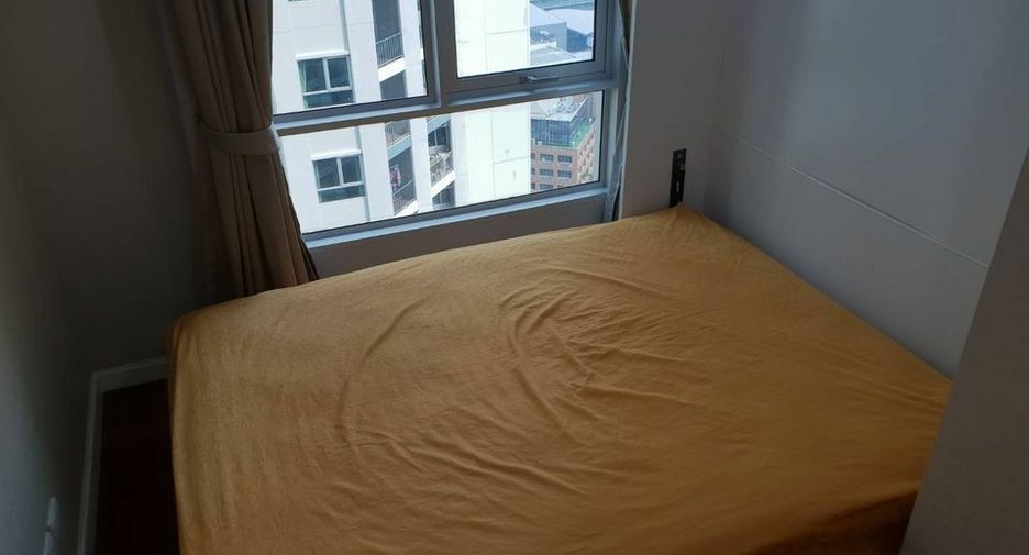 For sale 2 ベッドルーム condo in Huai Khwang, Bangkok
