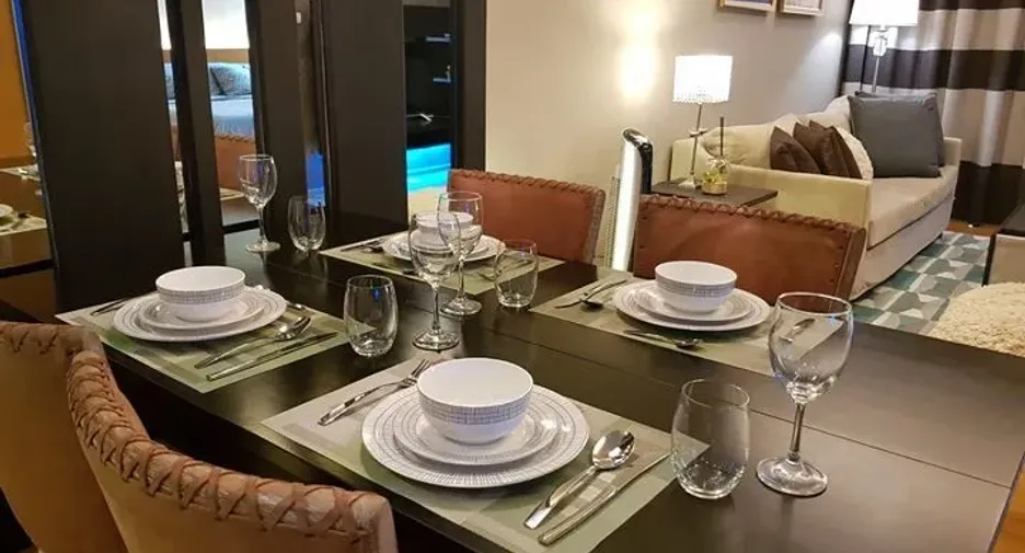 For rent and for sale 1 bed condo in Watthana, Bangkok