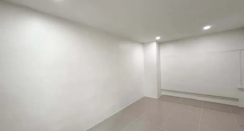 Casa en venta y en alquiler de 3 habitaciones en Mueang Phuket, Phuket
