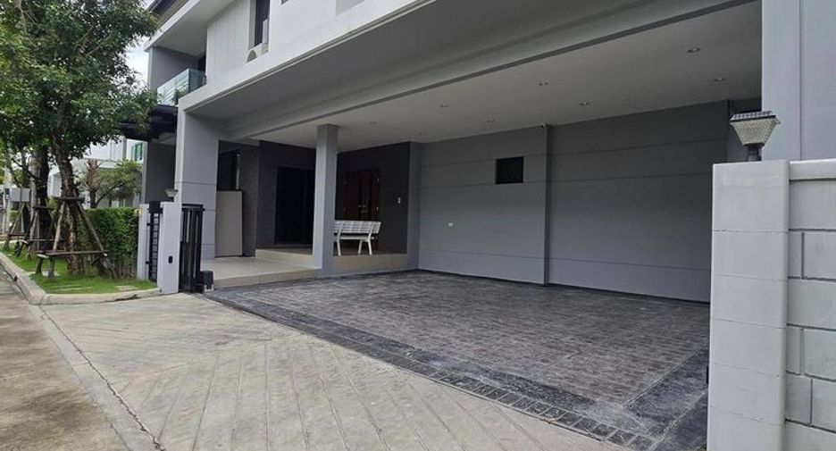 For sale 3 bedrooms house in Saphan Sung, Bangkok