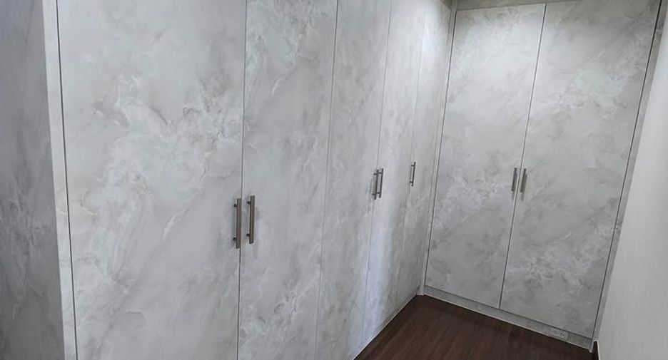 For sale 3 bedrooms house in Saphan Sung, Bangkok