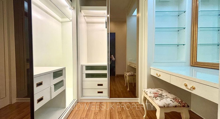 For sale and for rent 3 bedrooms house in Lat Krabang, Bangkok