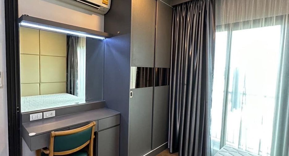 For sale 1 bed condo in Bang Phlat, Bangkok