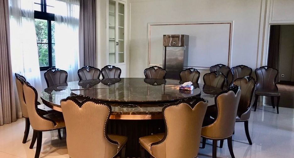 For sale 5 bedrooms house in Prawet, Bangkok