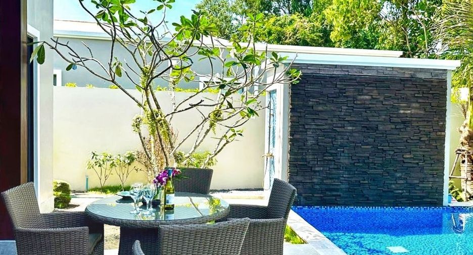 For rent 4 bedrooms villa in Thalang, Phuket