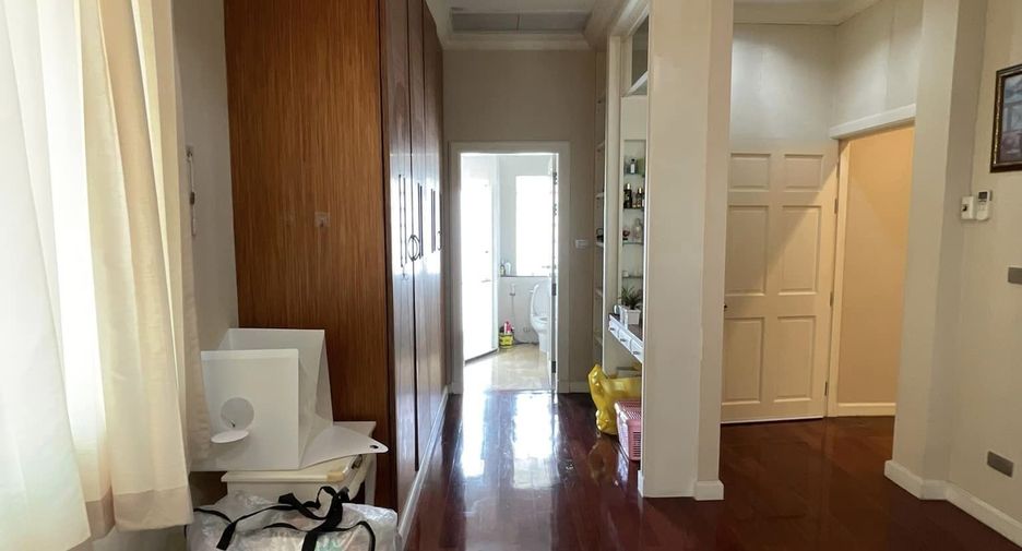 Casa en venta de 4 habitaciones en Chom Thong, Bangkok