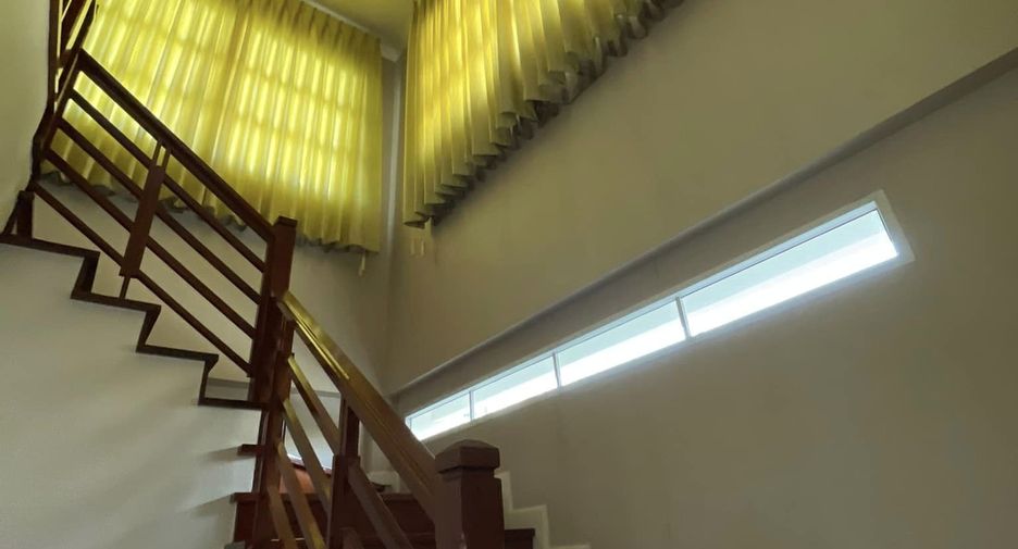 Casa en venta de 4 habitaciones en Chom Thong, Bangkok
