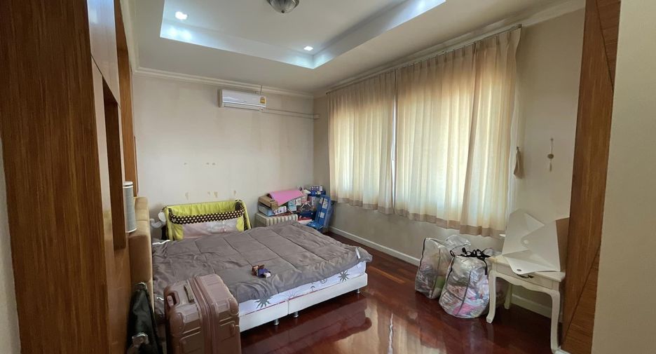 Casa en venta de 4 habitaciones en Chom Thong, Bangkok