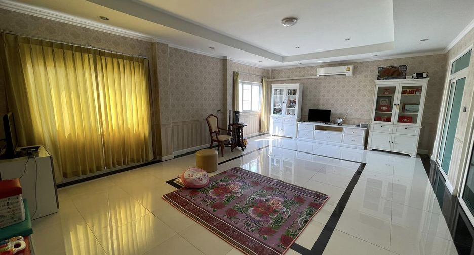 Casa en venta de 4 habitaciones en Chom Thong, Bangkok