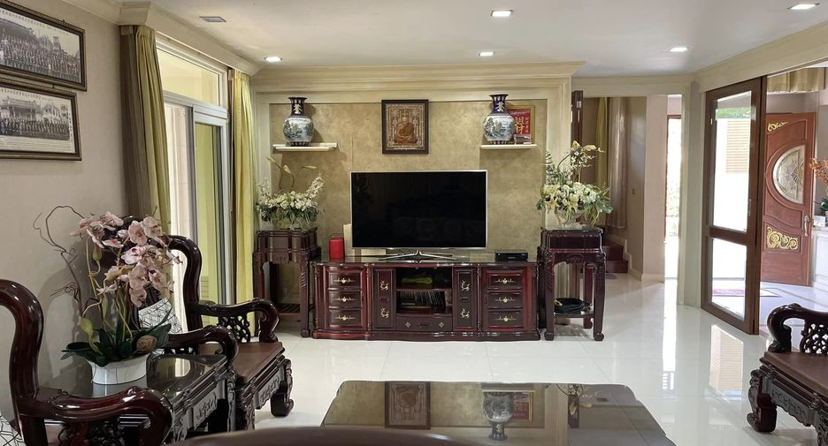 Casa en venta de 4 habitaciones en Chom Thong, Bangkok