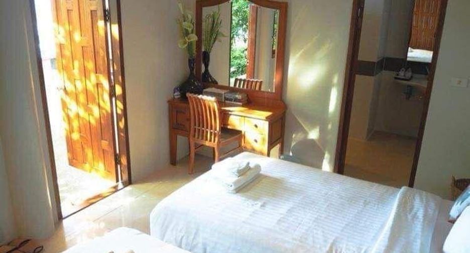 Villa en alquiler de 5 habitaciones en Kathu, Phuket