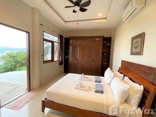 Villa en alquiler de 5 habitaciones en Kathu, Phuket