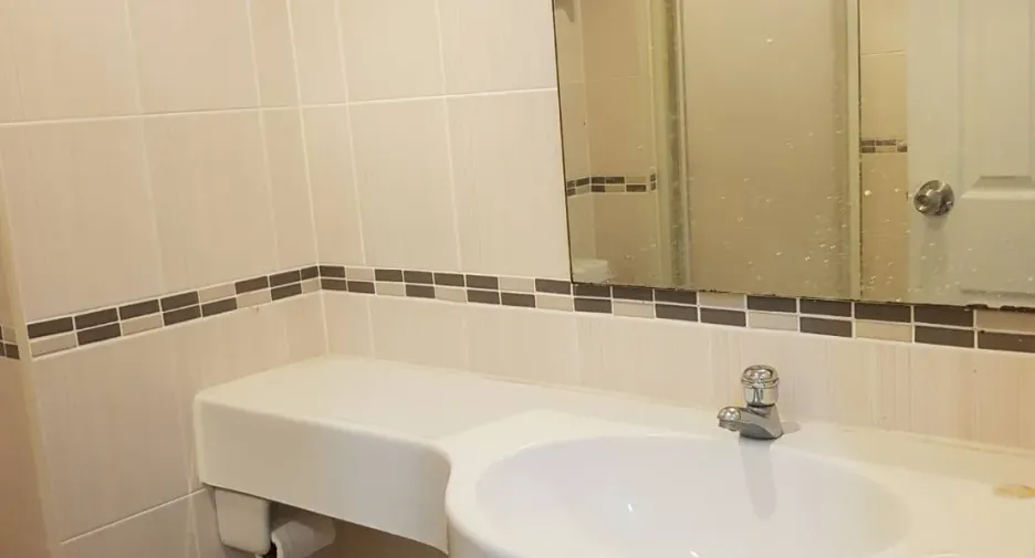 For sale 1 bed condo in Bang Phlat, Bangkok