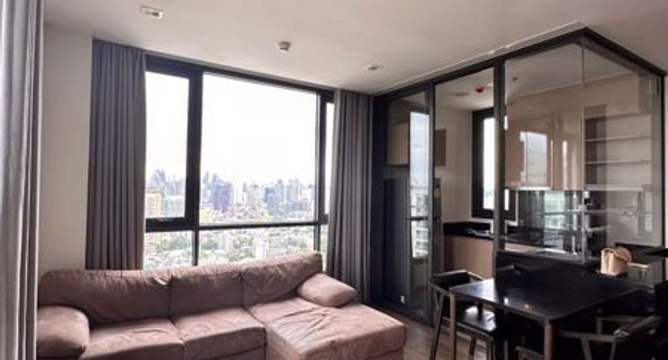 À vendre 1 chambre condo à Khlong Toei, Bangkok