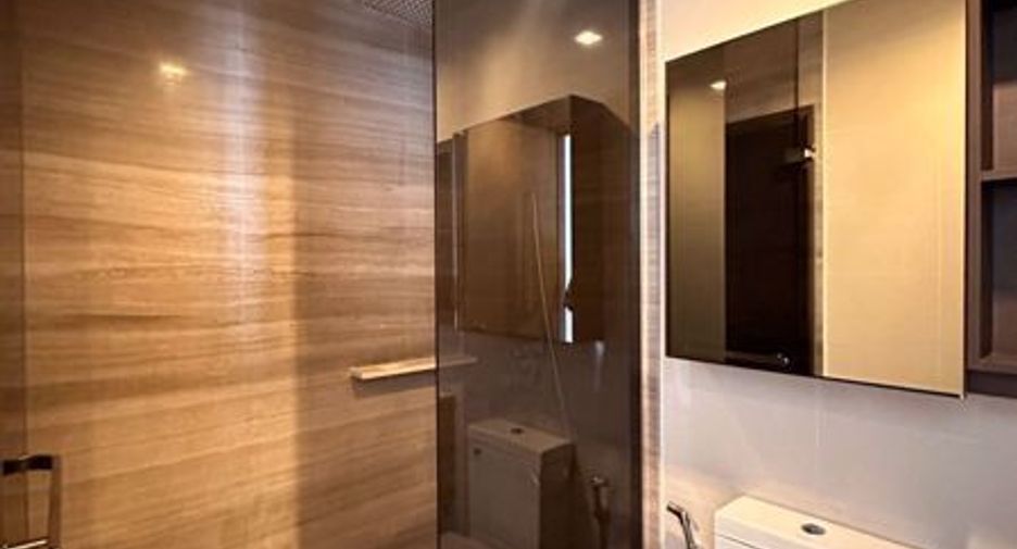 À vendre 1 chambre condo à Khlong Toei, Bangkok