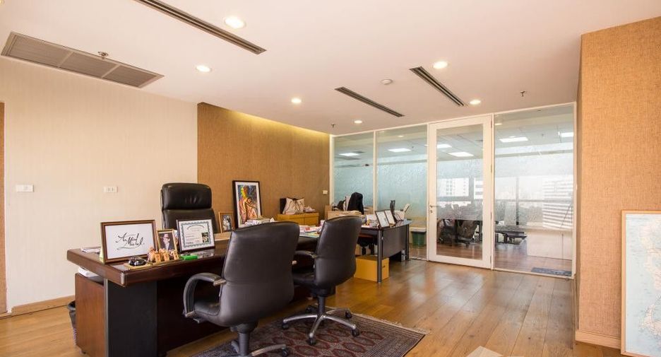 Oficina en venta en Bang Rak, Bangkok