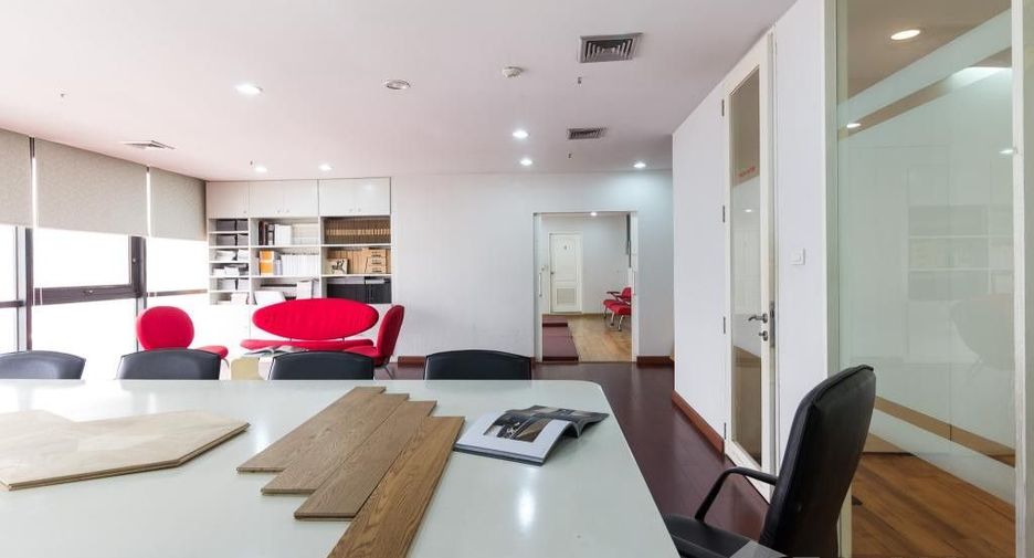 Oficina en venta en Bang Rak, Bangkok