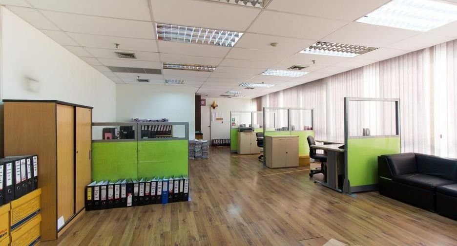 Oficina en venta en Bang Rak, Bangkok
