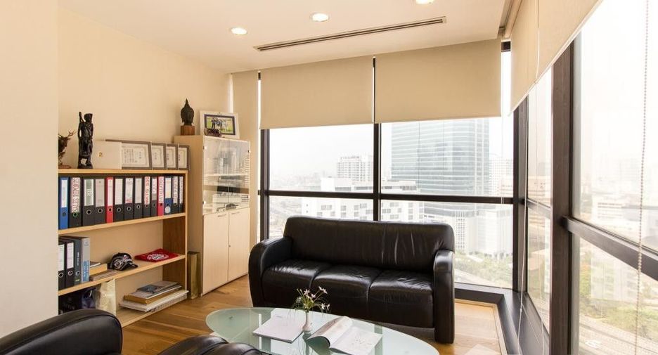 Oficina en venta en Bang Rak, Bangkok