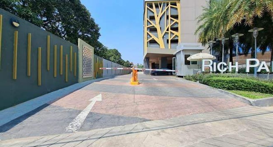 Аренда и продажа 1 кровать кондо в Mueang Nonthaburi, Нонтабури