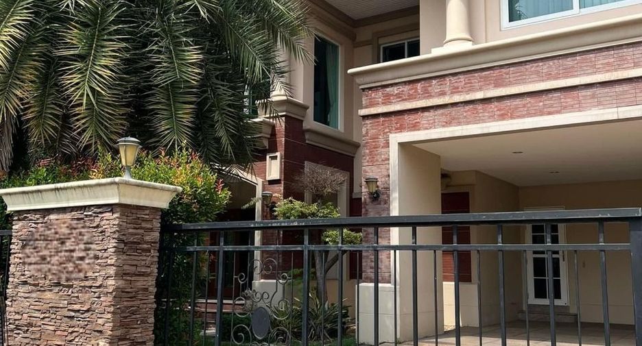 For sale 4 bedrooms house in Bang Khae, Bangkok