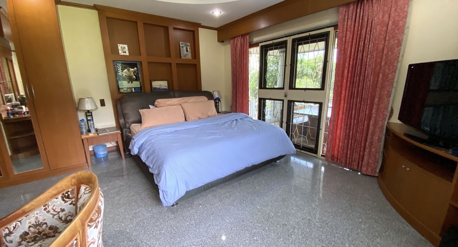Villa en venta de 5 habitaciones en Kathu, Phuket