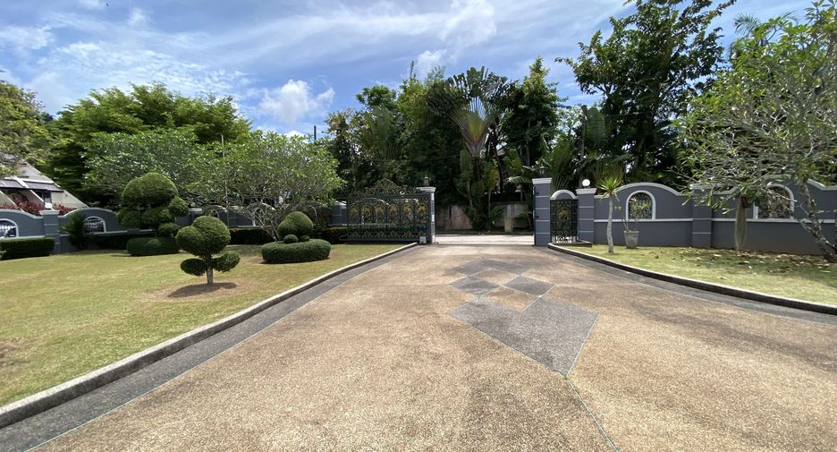 Villa en venta de 5 habitaciones en Kathu, Phuket
