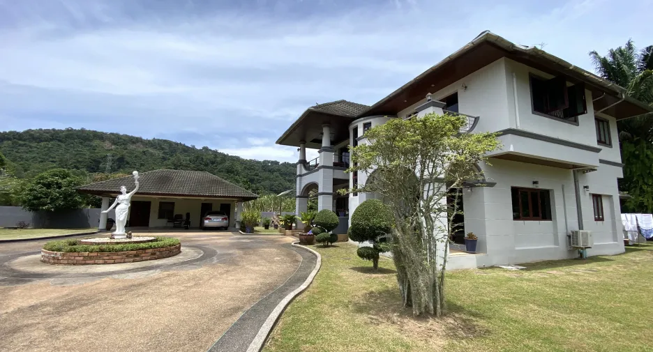 Villa en venta de 5 habitaciones en Kathu, Phuket