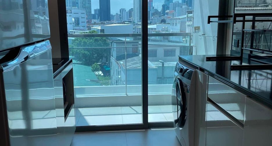 Wohnung zum Kauf mit 1 Zimmer in Bang Rak, Bangkok