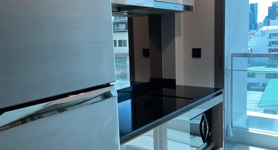 For sale 1 bed condo in Bang Rak, Bangkok
