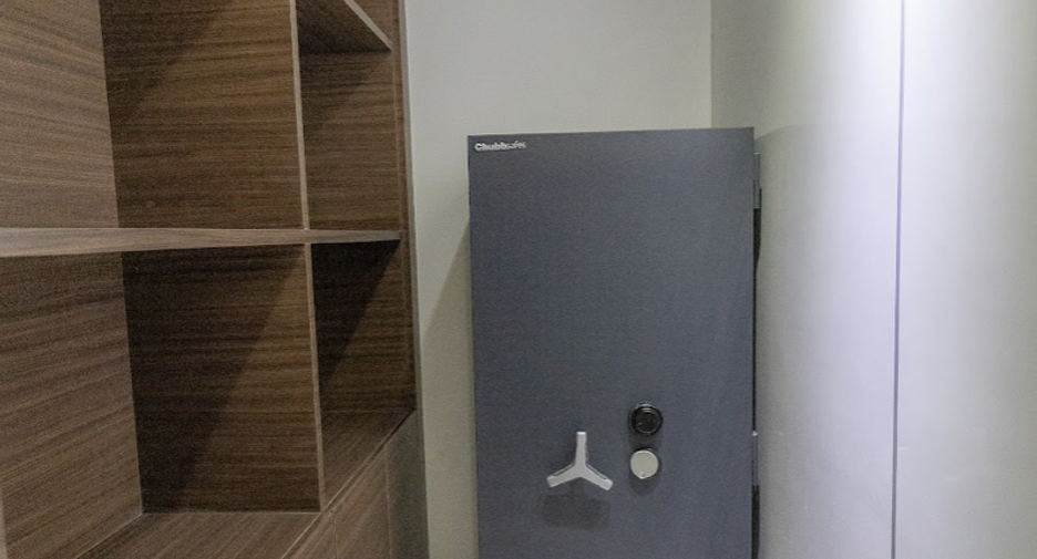 For sale 8 bedrooms retail Space in Kathu, Phuket