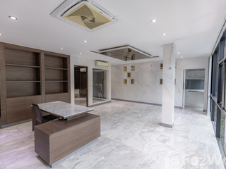 For sale 8 bedrooms retail Space in Kathu, Phuket
