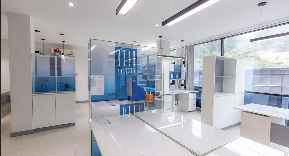 For sale 8 bedrooms retail Space in Kathu, Phuket