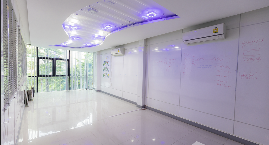 For sale 8 bedrooms retail Space in Kathu, Phuket