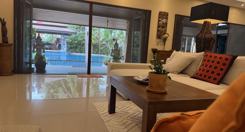 Villa zum Kauf und zur Miete mit 4 Zimmer in Thalang, Phuket