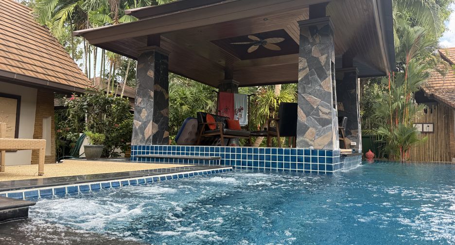 Villa zum Kauf und zur Miete mit 4 Zimmer in Thalang, Phuket