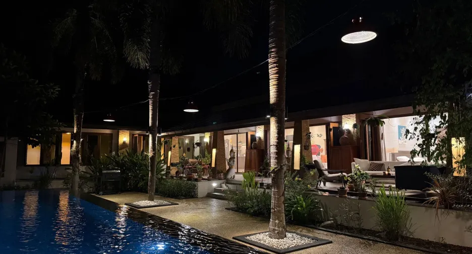 Villa zum Kauf und zur Miete mit 4 Zimmer in Thalang, Phuket