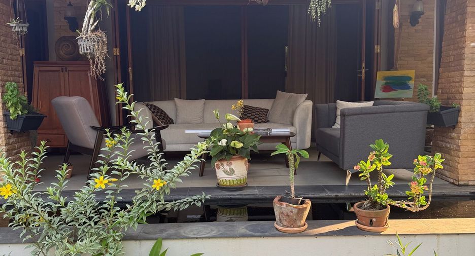 Villa zum Kauf und zur Miete mit 4 Zimmer in Thalang, Phuket