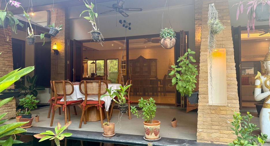 Villa zum Kauf und zur Miete mit 4 Zimmer in Thalang, Phuket