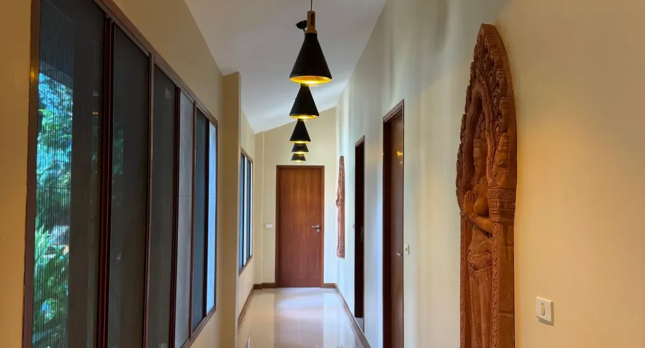 Villa zum Kauf und zur Miete mit 4 Zimmer in Thalang, Phuket
